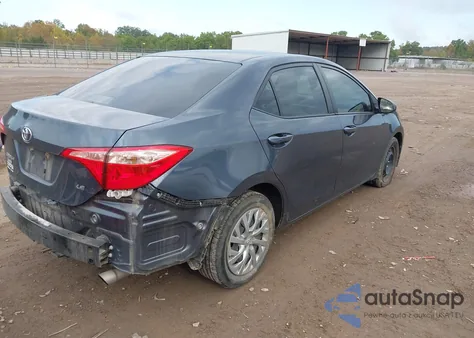 2019 Toyota Corolla Le z USA, uszkodzony, nr VIN 2T1BURHE9KC210347